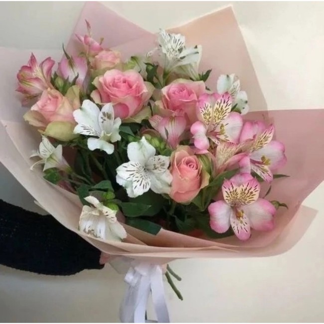 Букет цветов "Амур" Букет цветов "Амур"